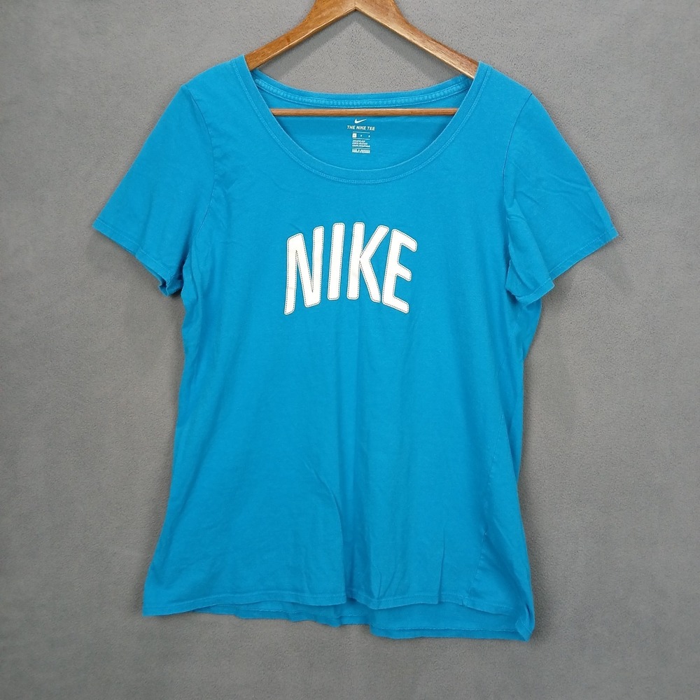 Nike T Shirt Women Large Cyan Spellout Logo Crew Neck Cotton Sports Athletic Cut